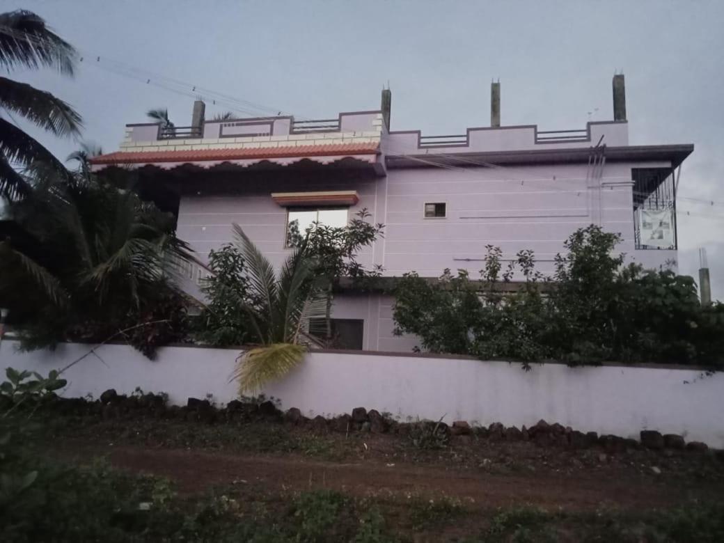 Vian Homestay Honāvar Exterior photo