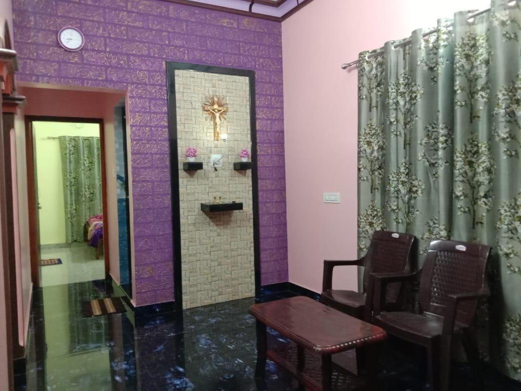 Vian Homestay Honāvar Room photo